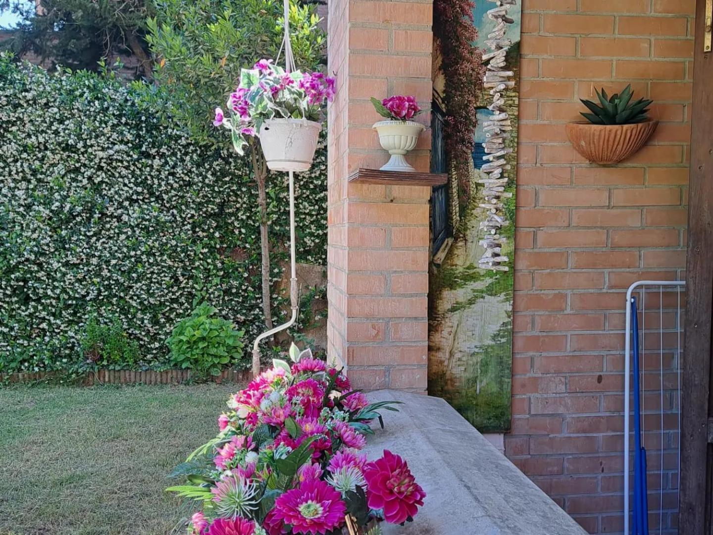 Casa Vacanze Viaggi Dipinti Monterenzio Exterior photo